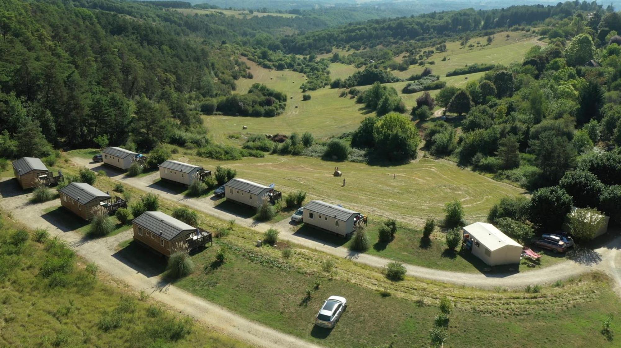 Camping Les Terrasses De Dordogne Rouffignac Saint-Cernin Exteriör bild