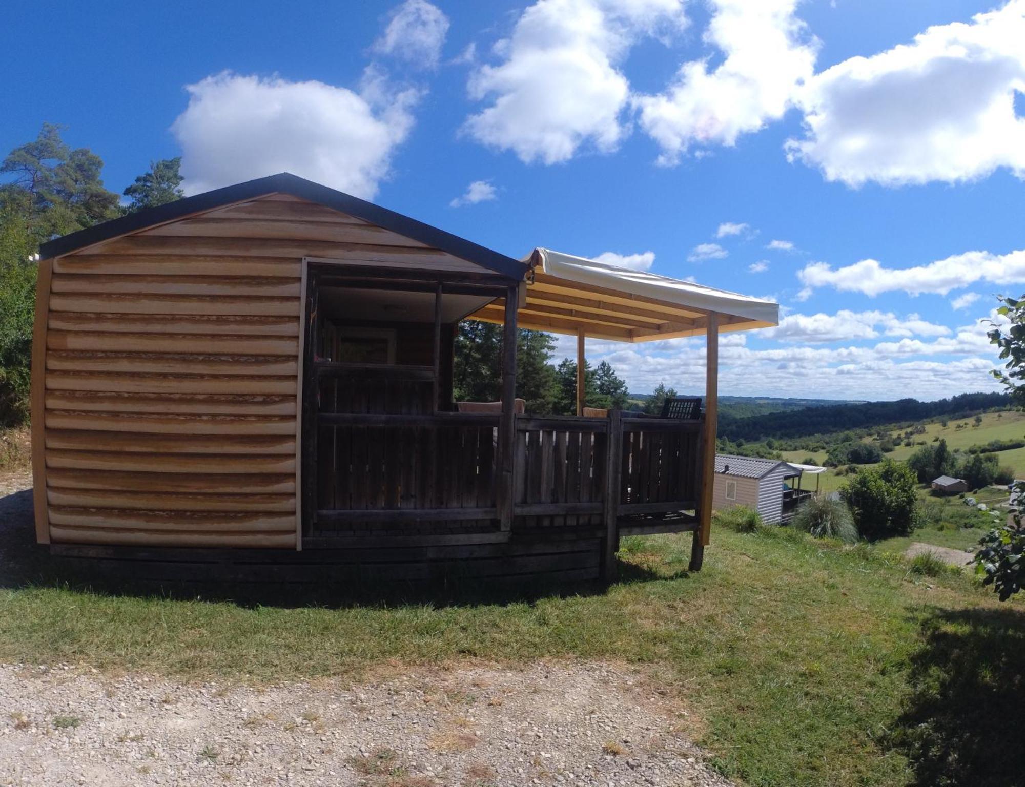 Camping Les Terrasses De Dordogne Rouffignac Saint-Cernin Exteriör bild