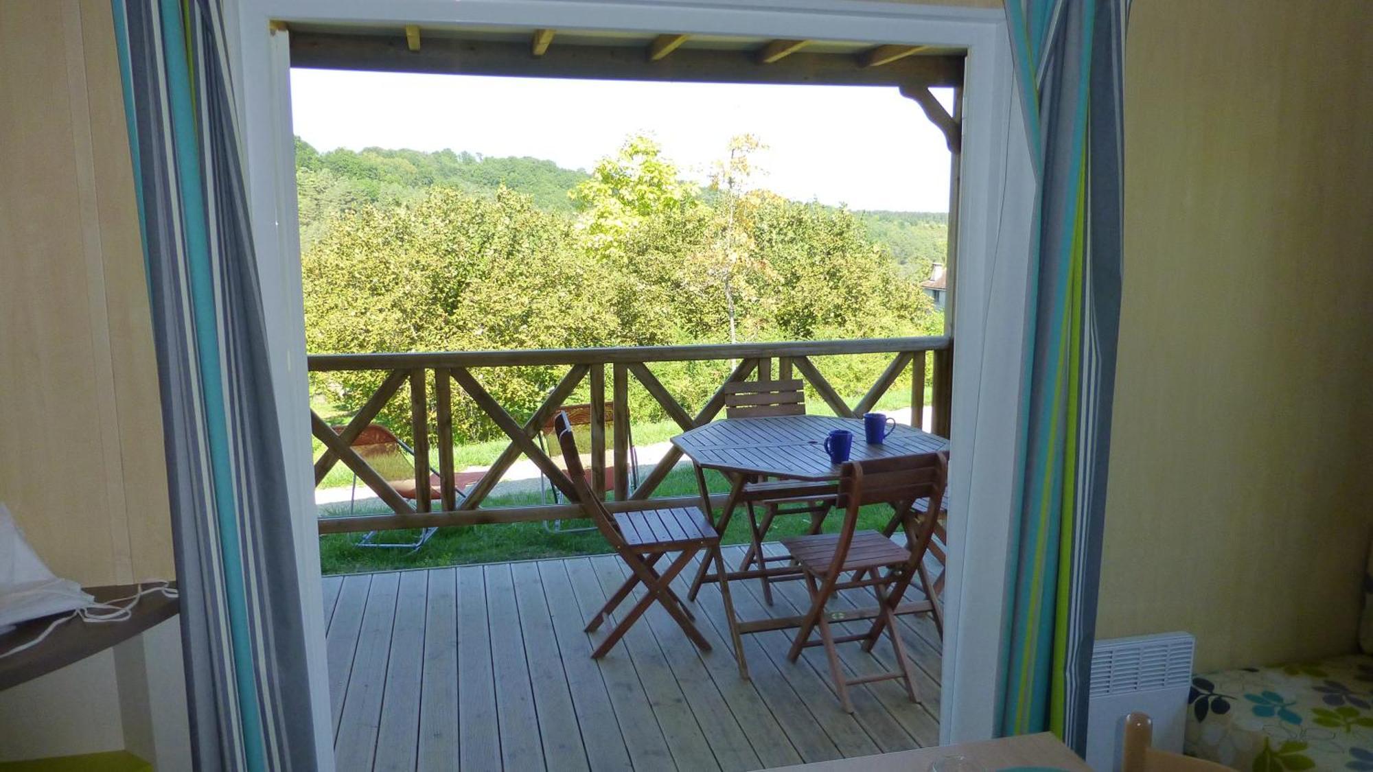 Camping Les Terrasses De Dordogne Rouffignac Saint-Cernin Rum bild