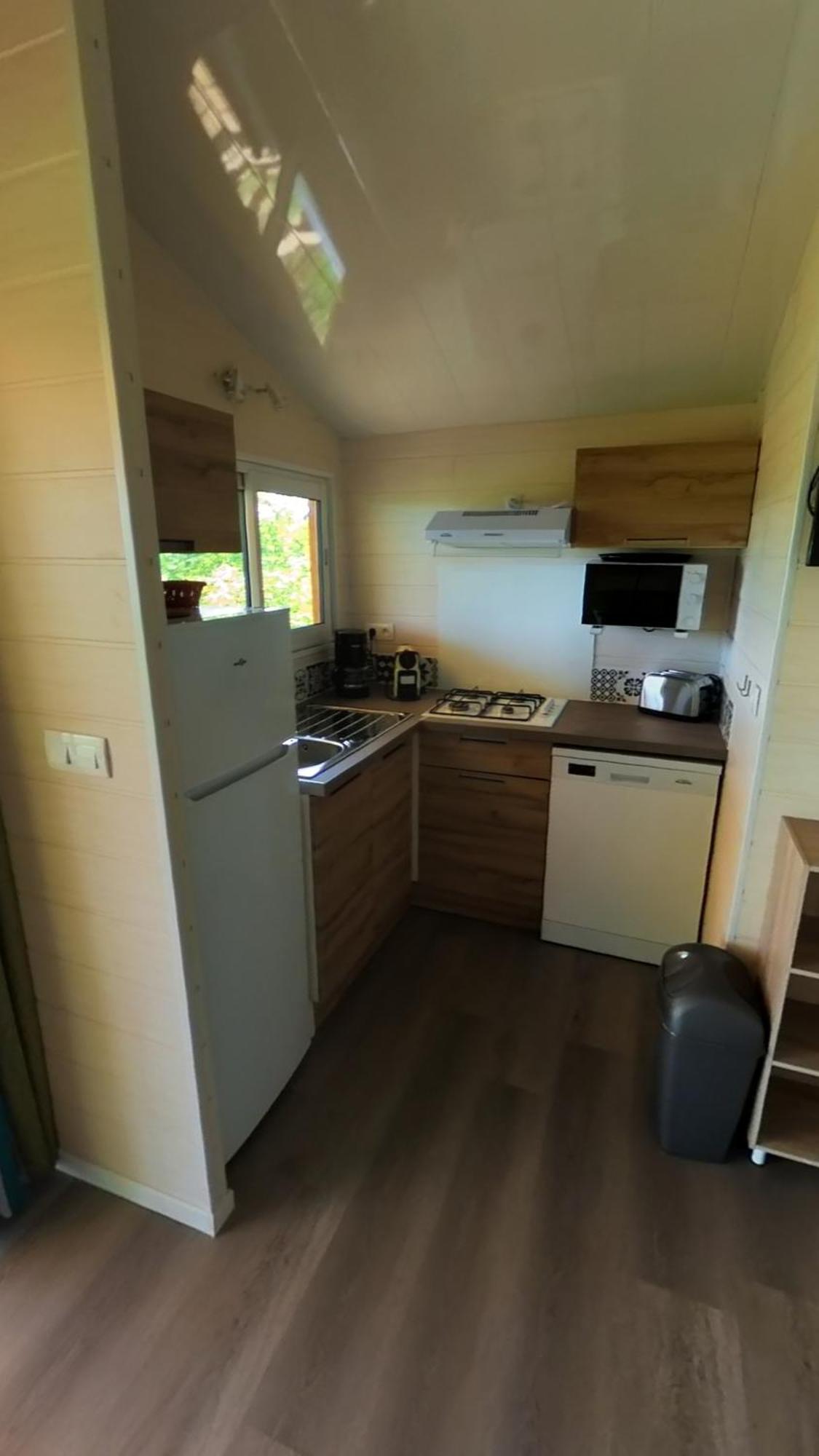 Camping Les Terrasses De Dordogne Rouffignac Saint-Cernin Rum bild