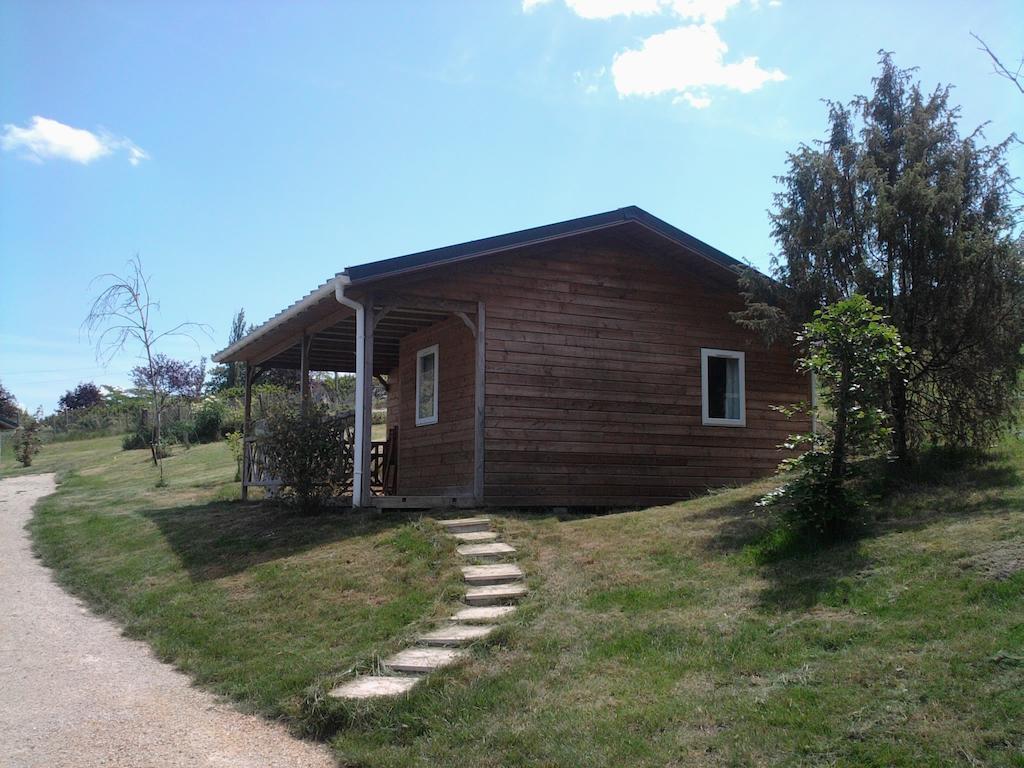 Camping Les Terrasses De Dordogne Rouffignac Saint-Cernin Rum bild